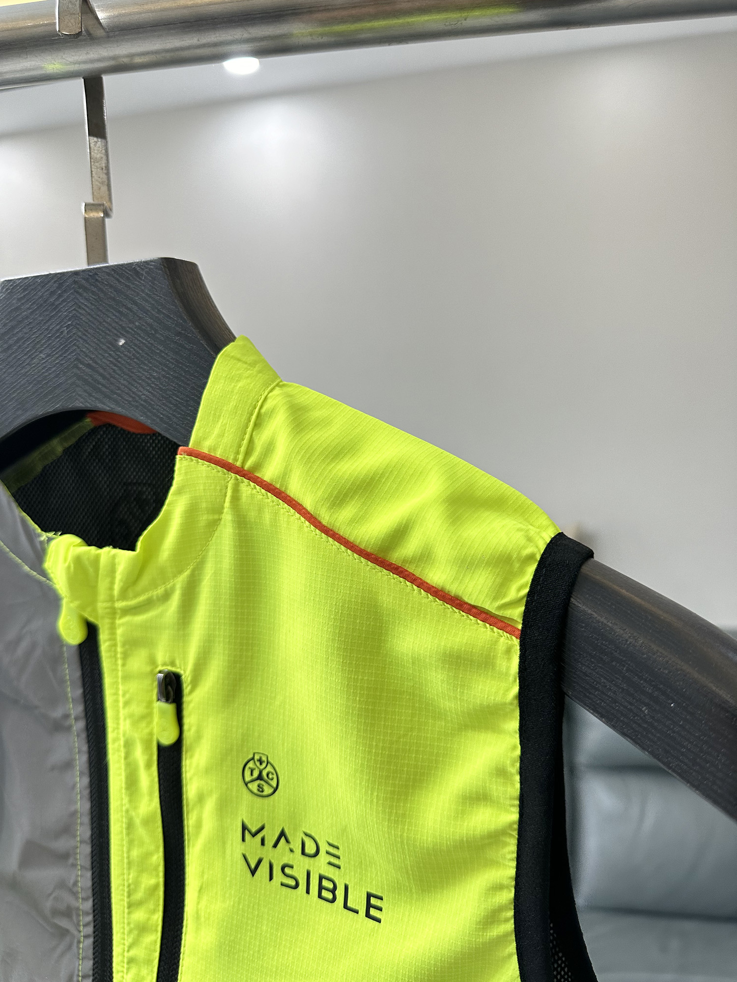 Светоотражающий легкий жилет д – обзор и цена Youth Cycling Gear