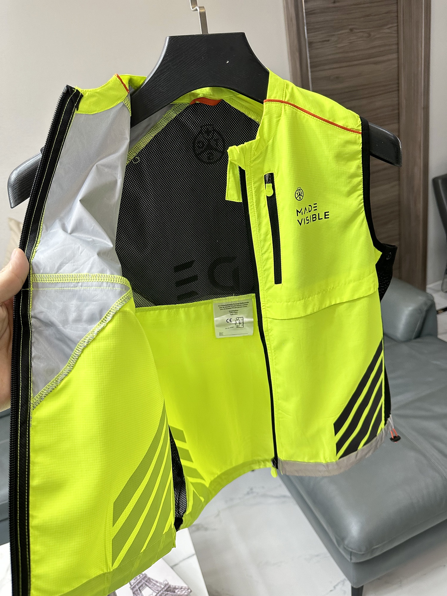 Светоотражающий легкий жилет д – обзор и цена Youth Cycling Gear